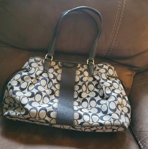 Coach medium tote
